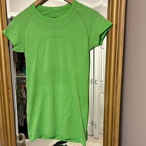 Lululemon Athletica Bright Green Short Sleeve Top